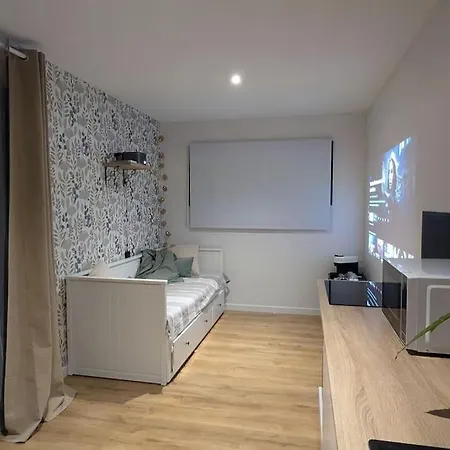 Jupiter Tiny House 公寓 南特伊·莱斯莫